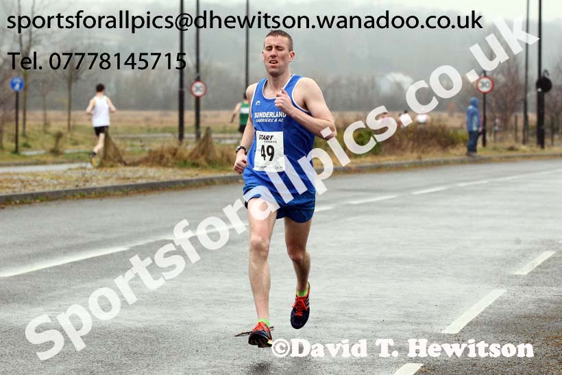 Mens relay, Elswick Harriers Relays, Newburn, Newcastle. Photo: David T. Hewitson/Sports for All Pics
